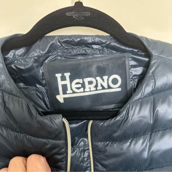 Herno Down Quilted Jacket in Navy Blue - Picture 6 of 14